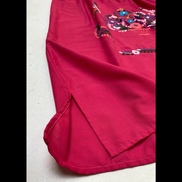 Embroidered pink dress with floral design NWOT - Picture 2 of 7